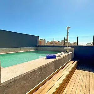 https://room-mate-gerard.catalonia-hotels.com